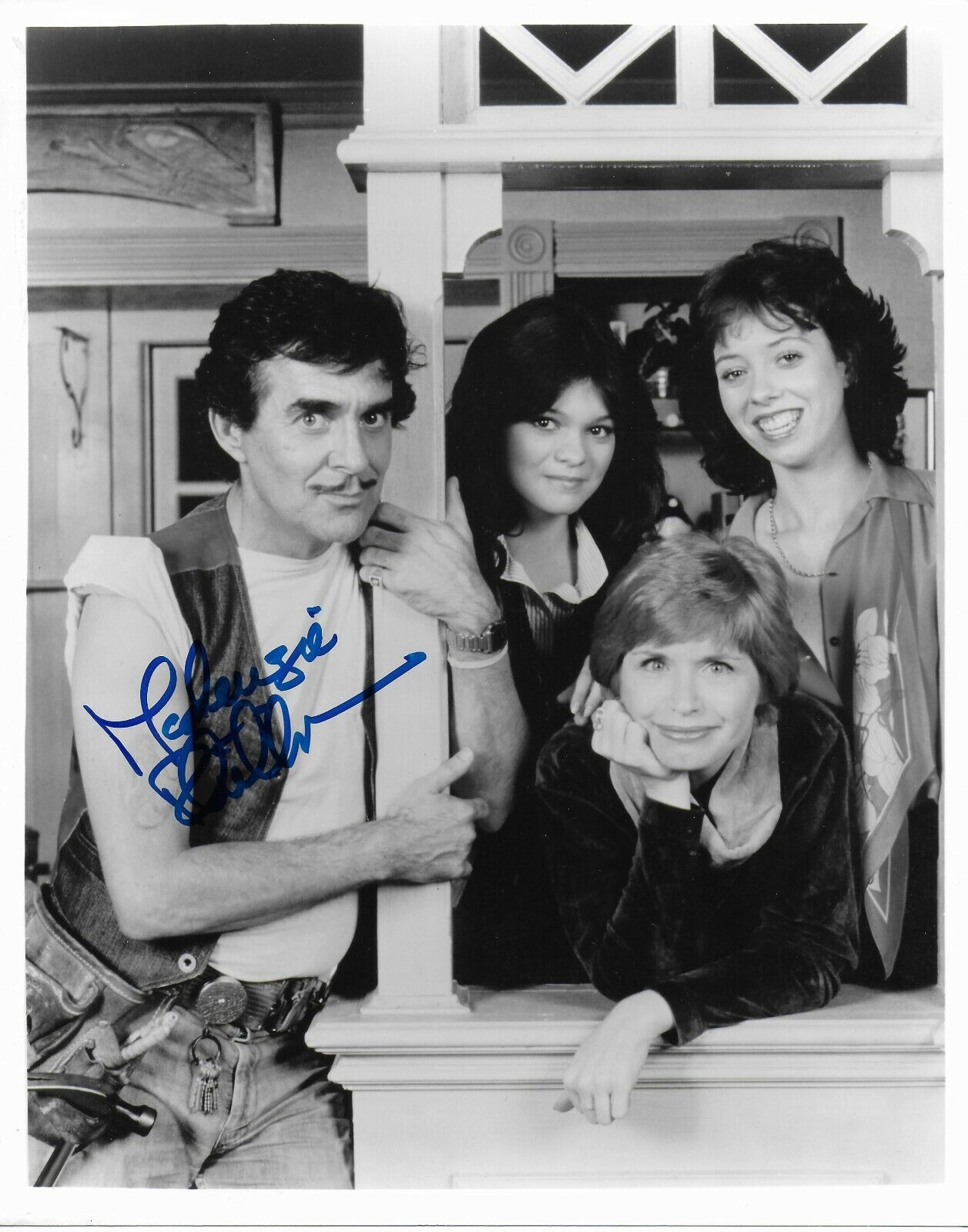 Mackenzie Phillips One Day at a Time 8X10 Photo Poster painting #3 signed in person @HShow