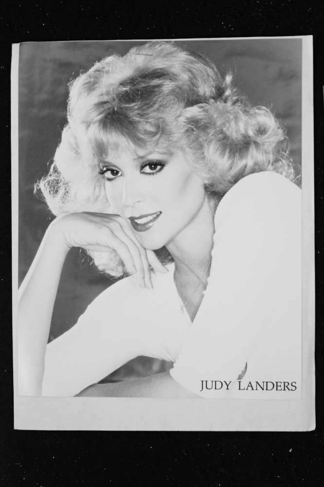 Judy Landers - 8x10 Headshot Photo Poster painting w/ Resume - Vega$