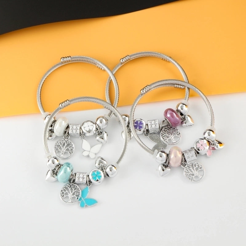 Elegant Luxurious Heart Shape 304 Stainless Steel White Gold Plated Crystal Zircon Bangle In Bulk