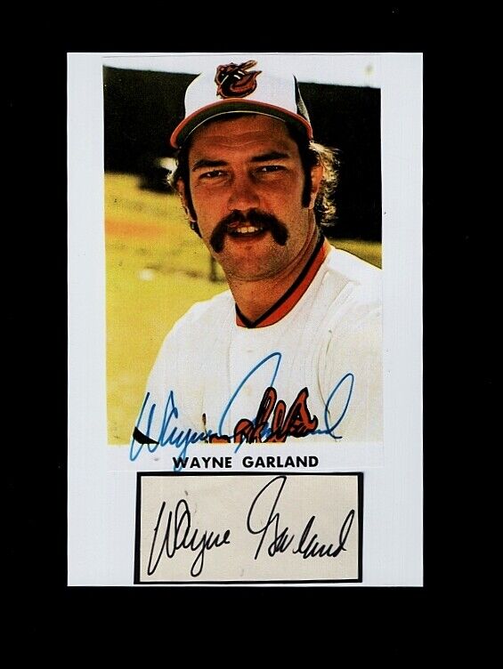 1976 WAYNE GARLAND-BALTIMORE ORIOLES VINTAGE COLOR AUTOGRAPHED CUT W/Photo Poster painting