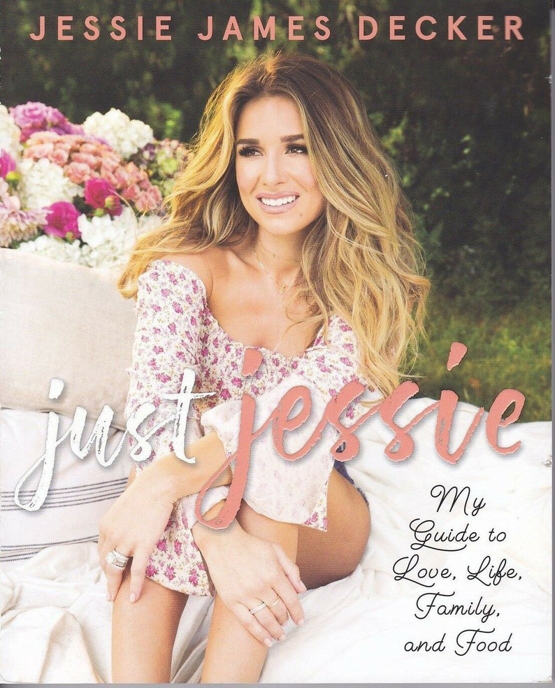 Jessie james decker signed autographed 1st edition book