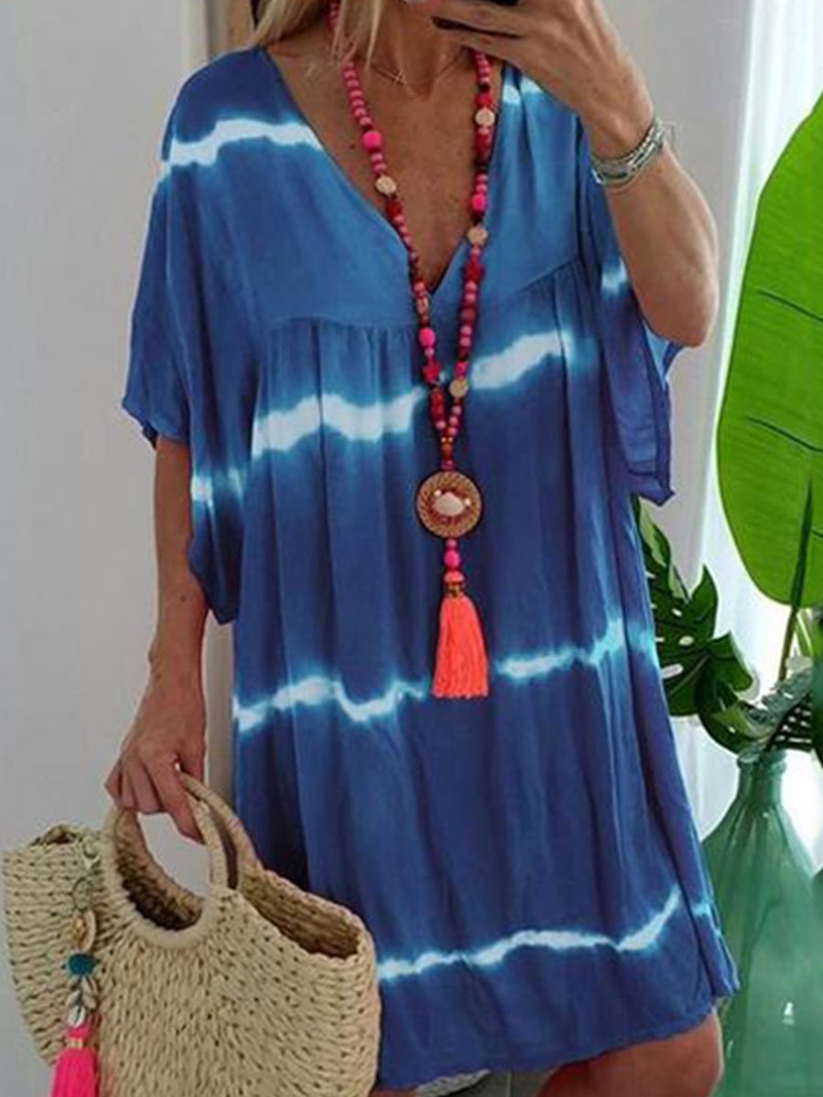 V-neck loose print dress