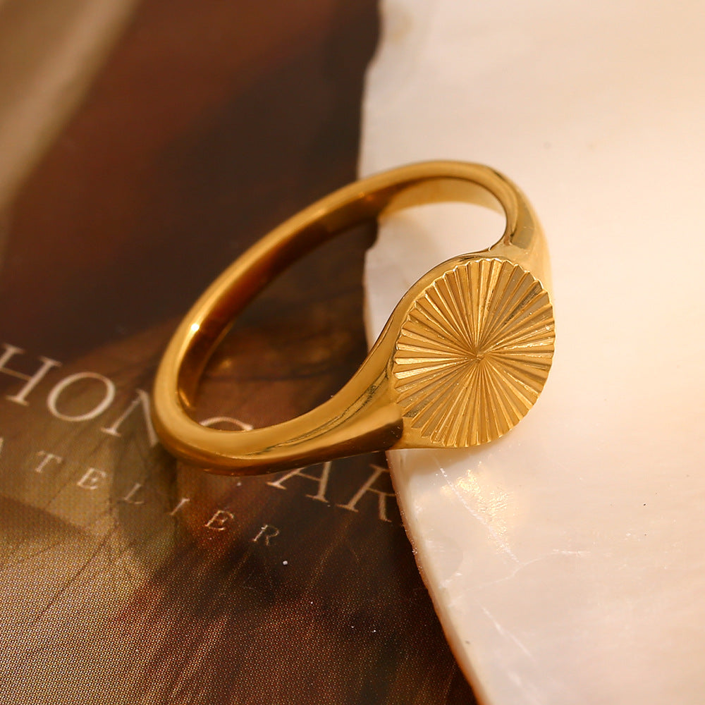 Simple Niche Design Versatile Hand Jewelry Stainless Steel Plated 18K Gold Radiation Round Ring Female