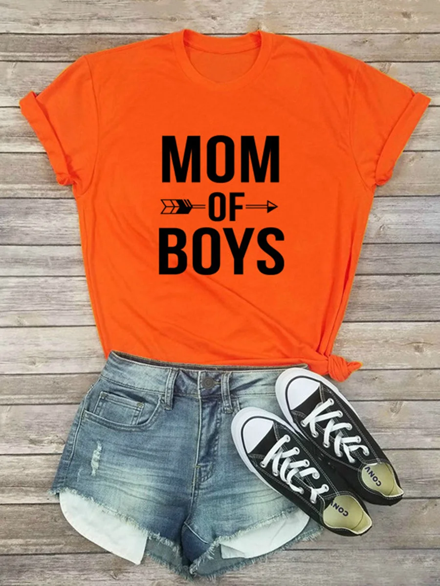 MOM OF BOYS Letters Printed T-shirt