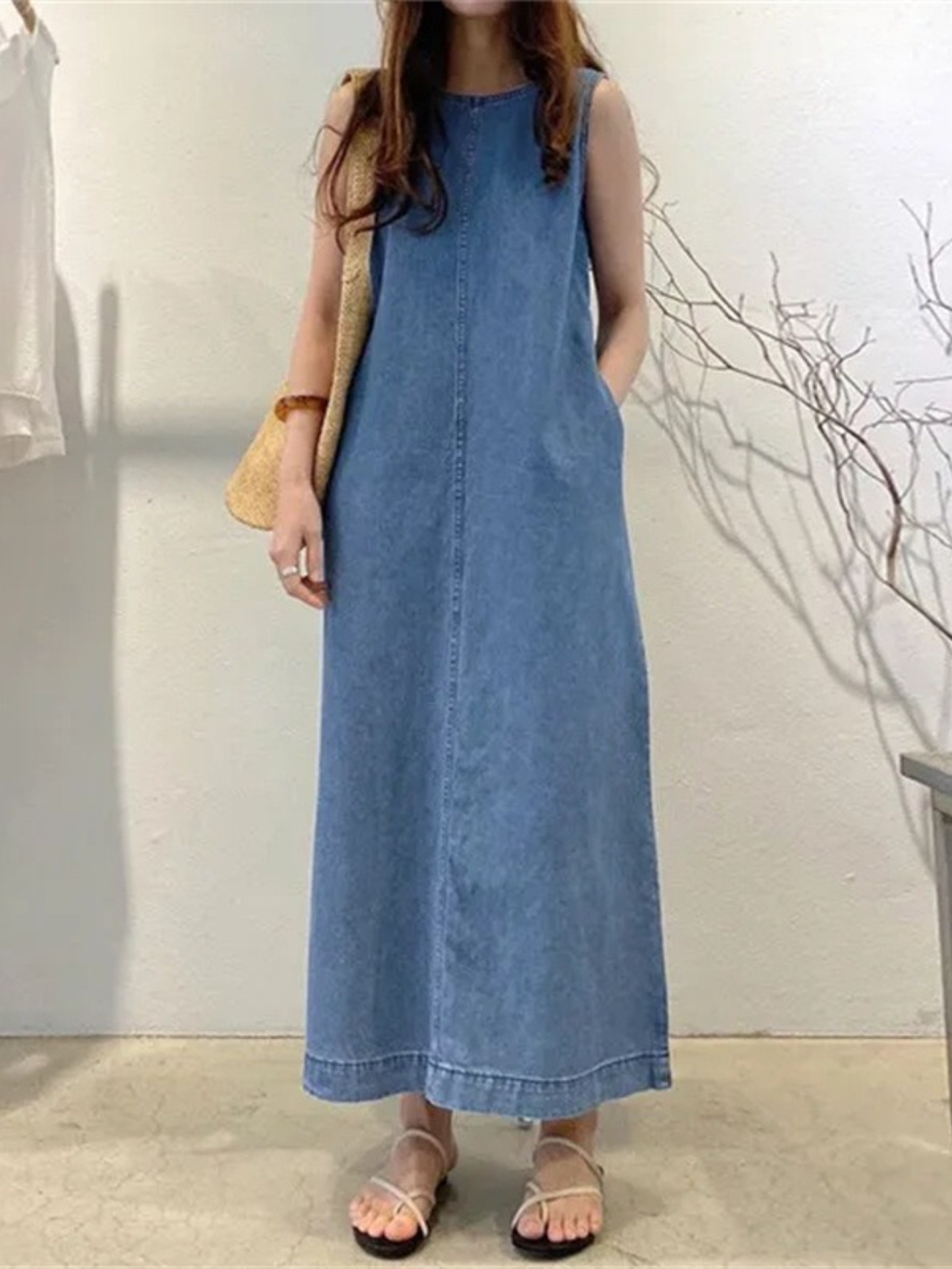 2025 New Women's Denim Dress Sleeveless Round Neck With Pockets, Adjustable Waist Belt, Loose Fit Mid-Length Elegant Casual Chic Machine Washable All-Season Versatile, Everyday Fashion, Shoulderless Design, Durable Construction | IFYHOME