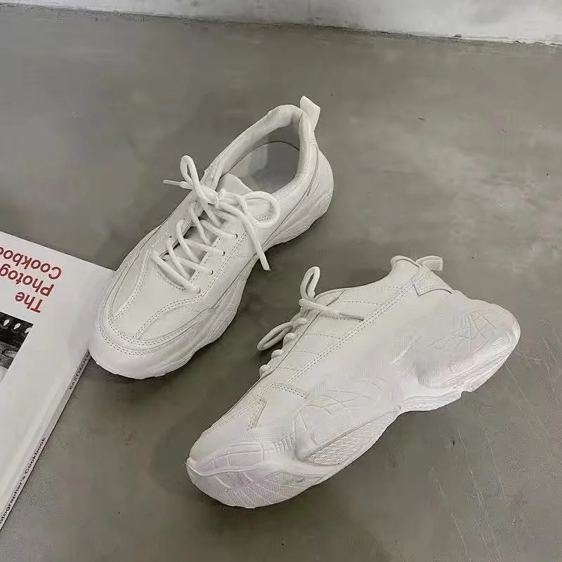 Ins wind reflective old shoes women 2021 spring sports casual shoes flat breathable comfortable women's shoes