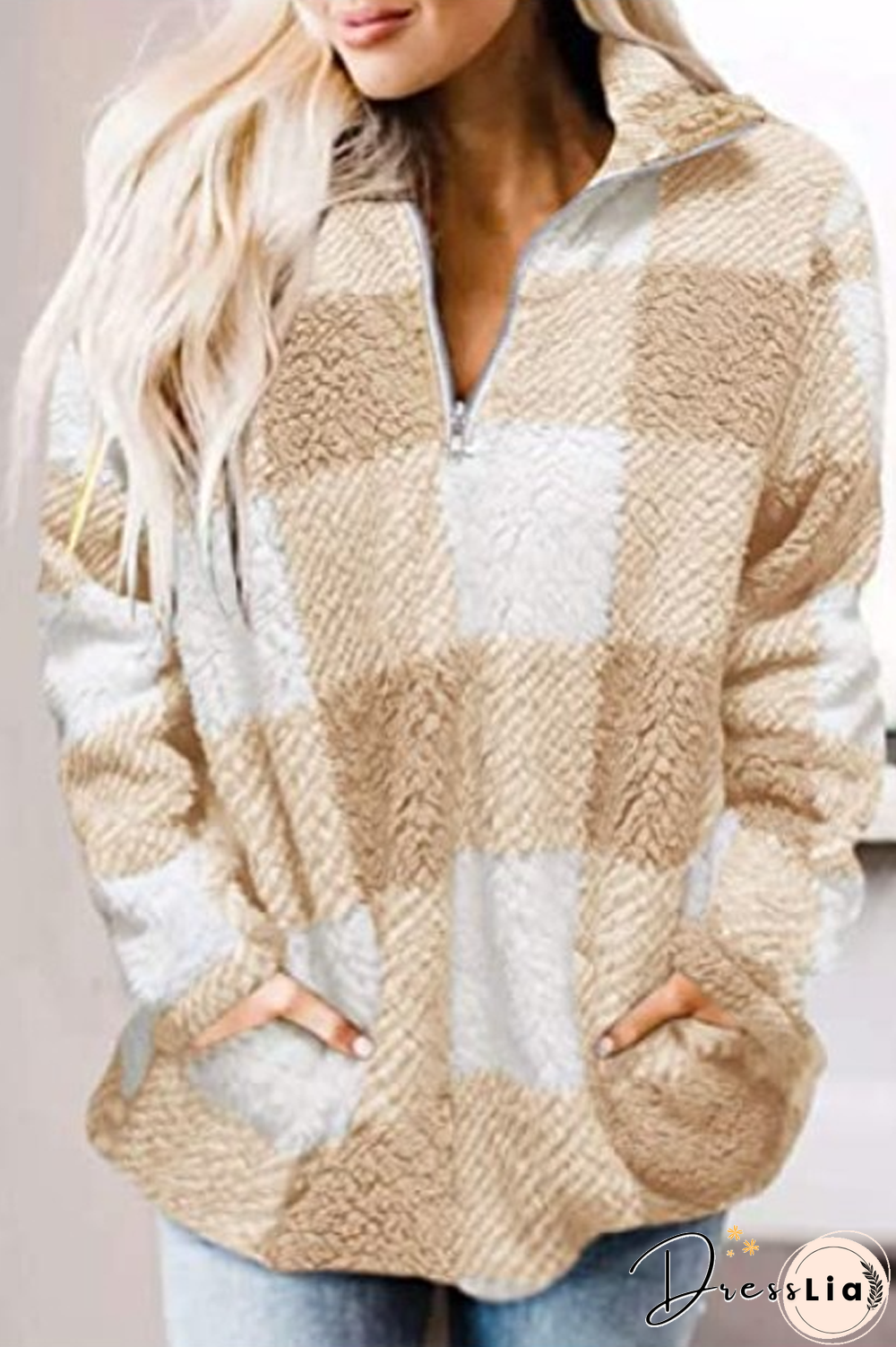 Cube Fluffy Double Pockets Sweatshirt