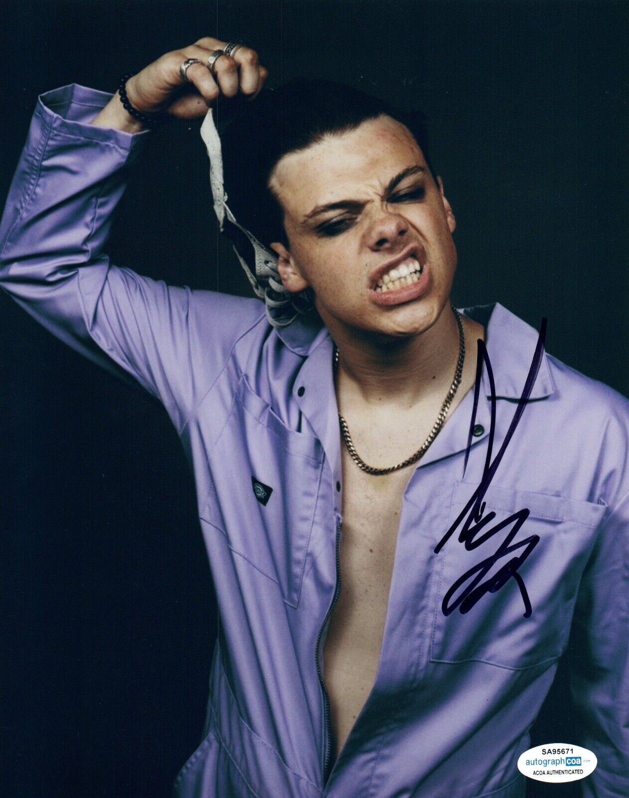 Yungblud Signed Autographed 8x10 Photo Poster painting ACOA COA