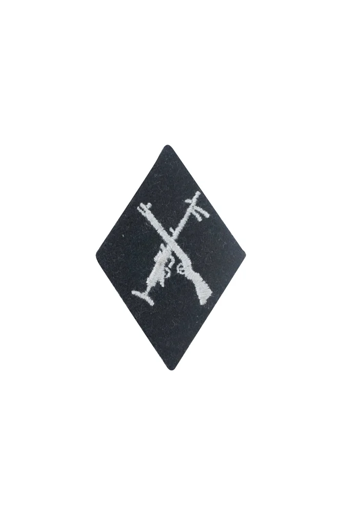   Elite EM NCO Armourer Sleeve Diamond Insignia German-Uniform
