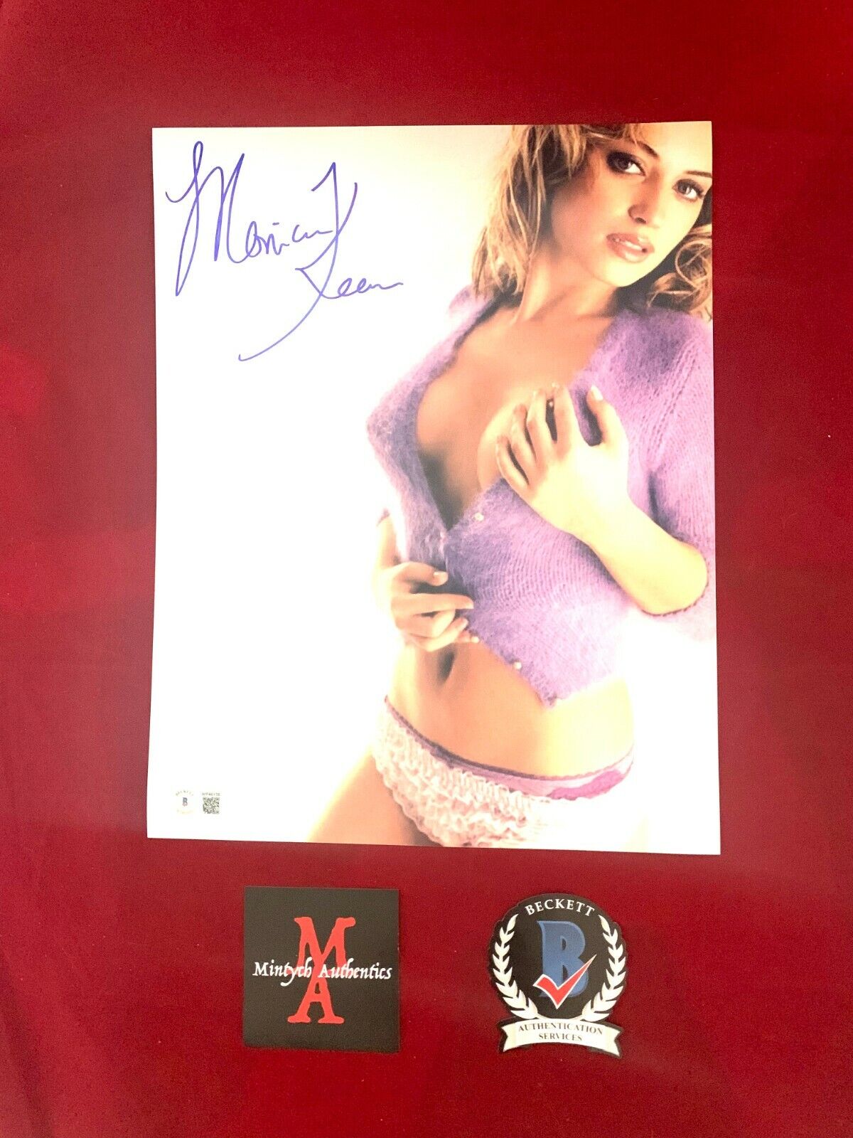 MONICA KEENA AUTOGRAPHED SIGNED 11x14 Photo Poster painting! FREDDY VS JASON! BECKETT COA HORROR