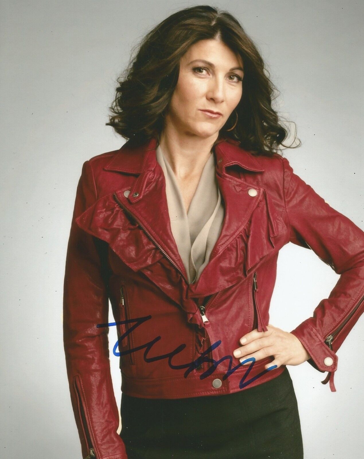 Eve Best Signed Nurse Jackie 10x8 Photo Poster painting AFTAL