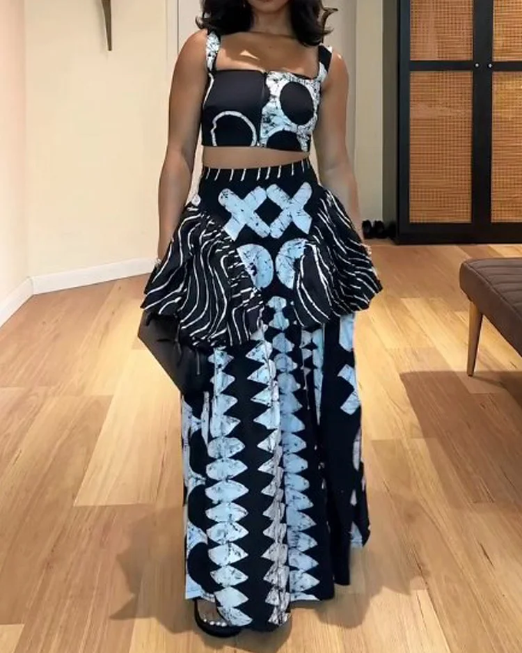 Sleeveless printed two piece suit