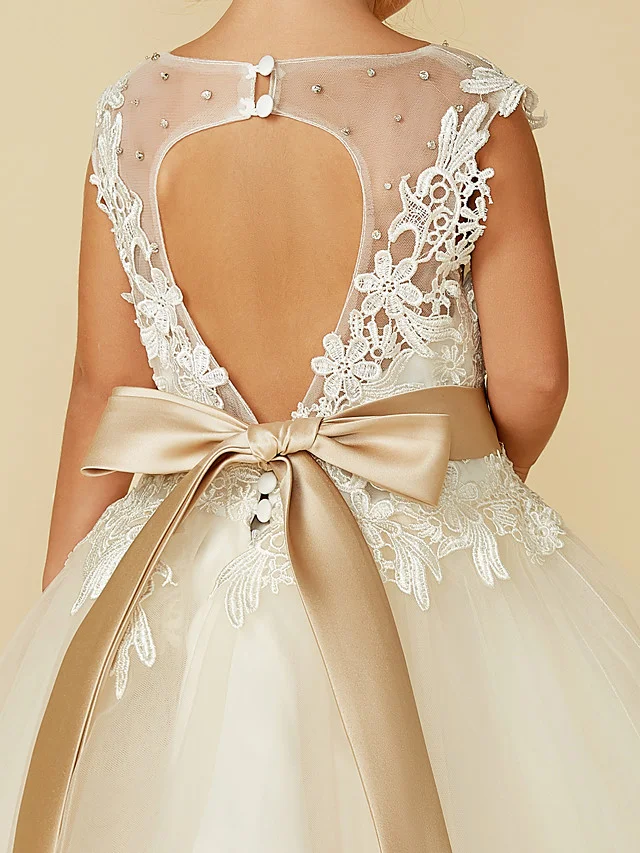Daisda Sleeveless Jewel Neck Ball Gown Flower Girl Dress Lace Tulle With Belt  Buttons  Beading