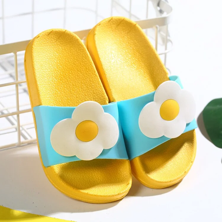 Summer Men Women Baby Small Children's Shoes Strawberry Cartoon Fruit Slippers Soft Bottom Non-Slip Sandals Children's Sandals