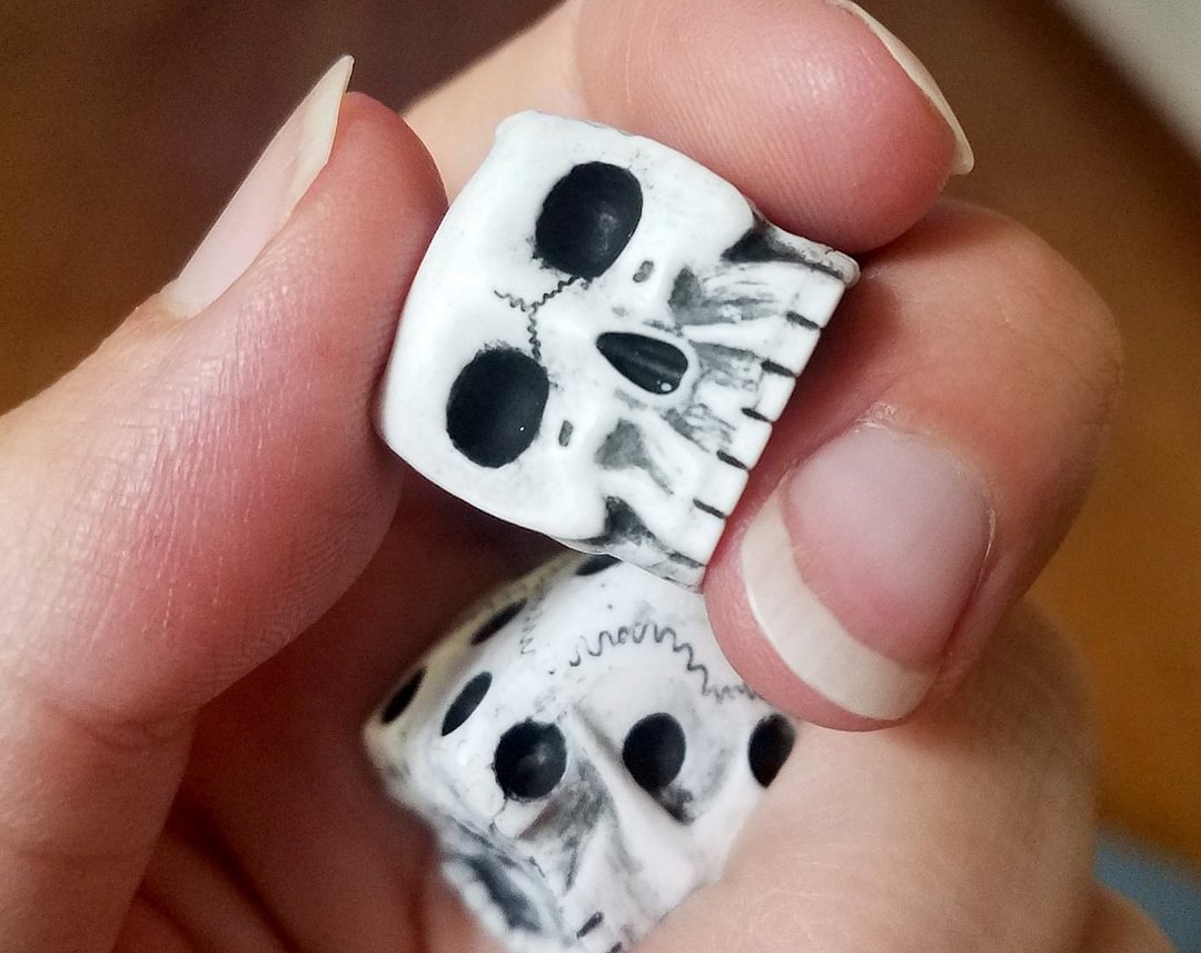 Skull Dice Pair 6 Sided D6 DnD Bone Unique Custom D&D Gamer RPG