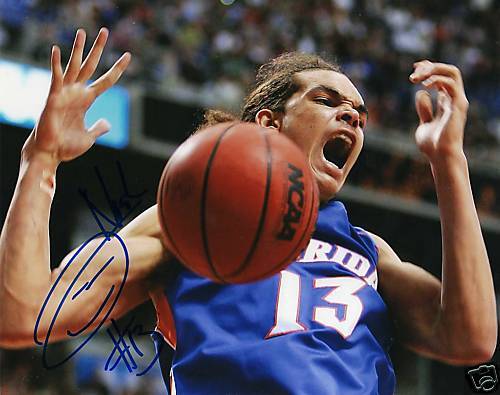 JOAKIM NOAH FLORIDA GATORS NCAA CHAMPS SIGNED 8X10 PIC