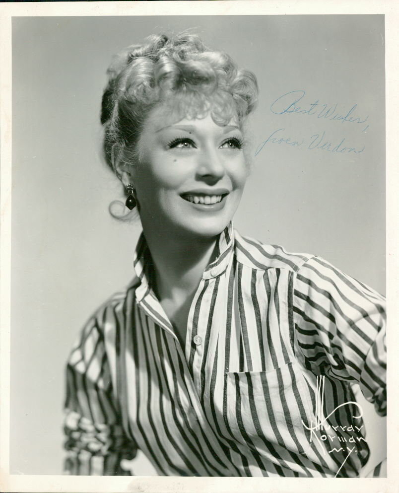 Gwen Verdon (Vintage) signed Photo Poster painting COA