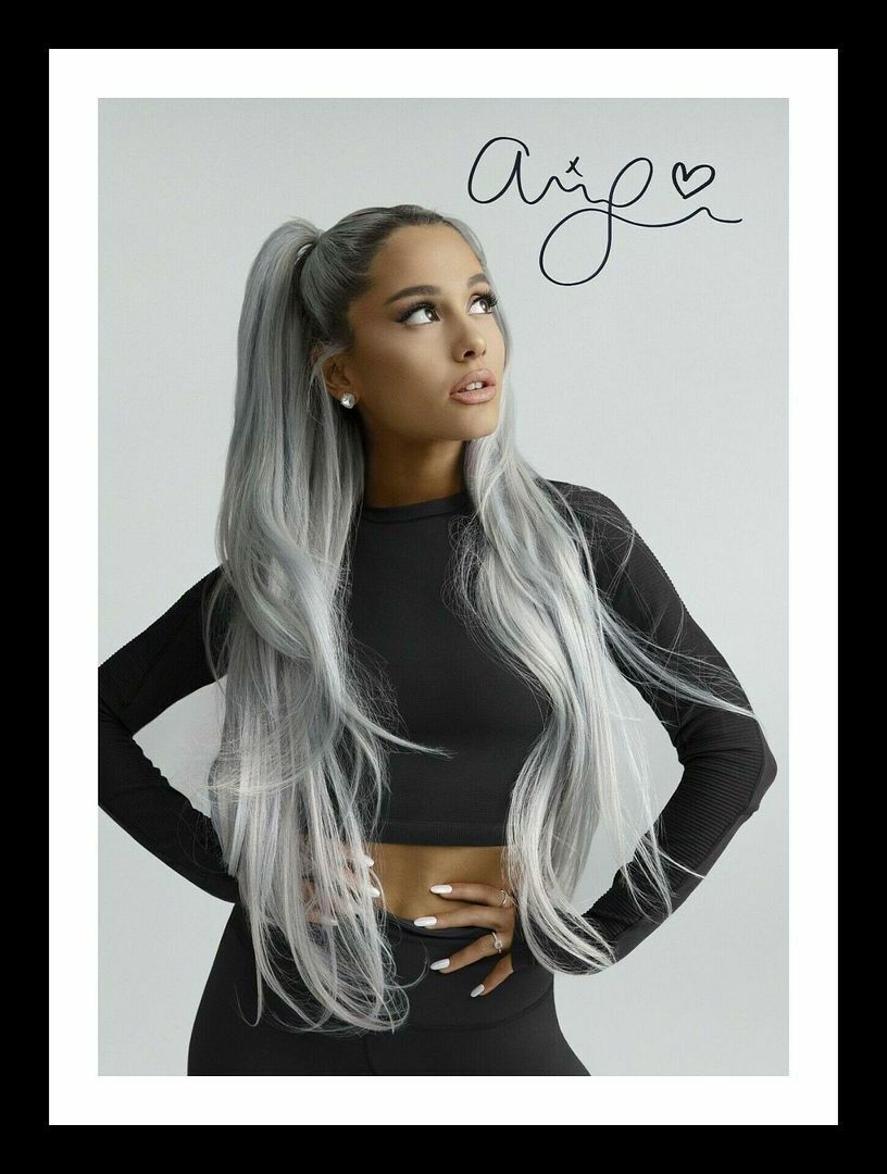 Ariana Grande Autograph Signed & Framed Photo Poster painting 15