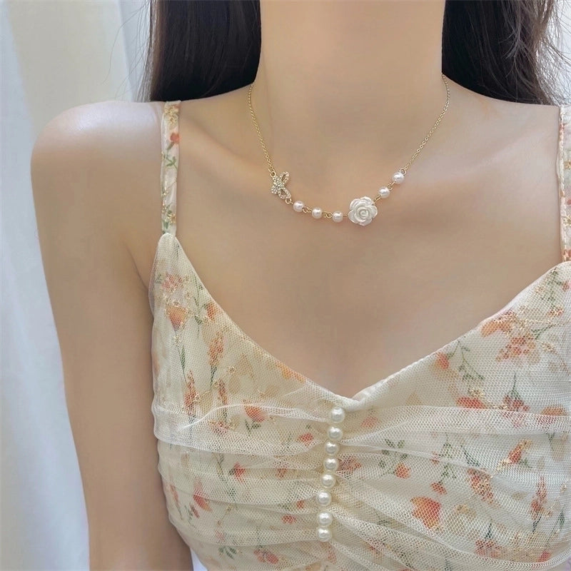 Minimalist Square Flower Bow Knot Alloy Inlay Artificial Pearls Rhinestones Women's Necklace2