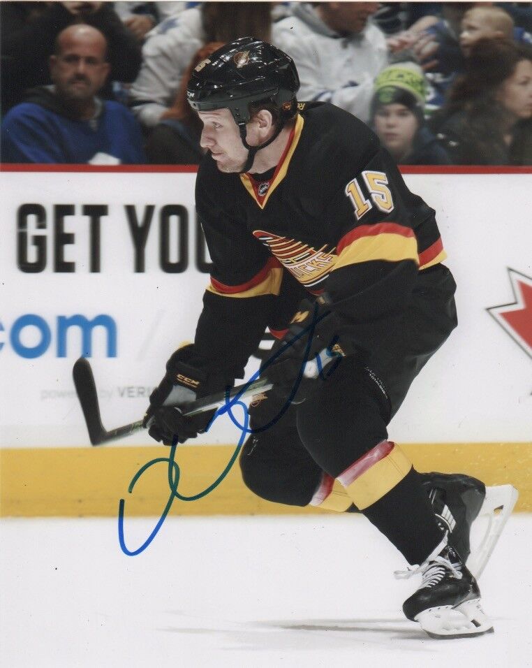 Vancouver Canucks Derek Dorsett Autographed Signed 8x10 NHL Photo Poster painting COA F