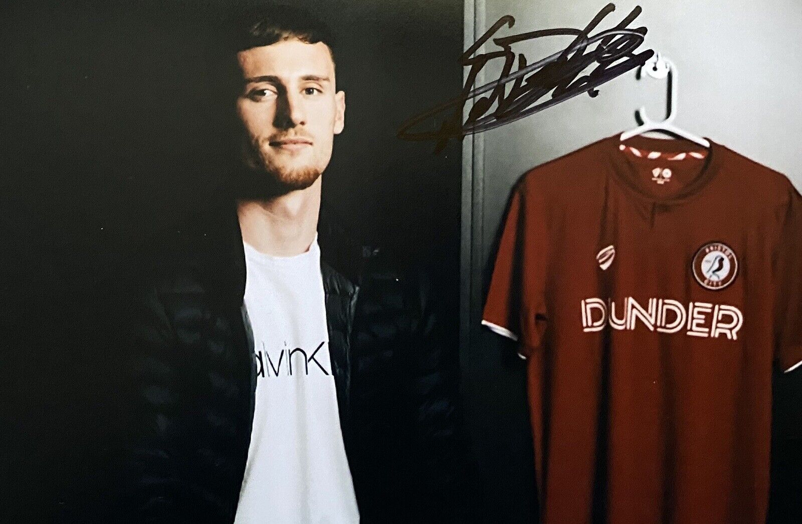 Robbie Cundy Genuine Hand Signed Bristol City 6X4 Photo Poster painting