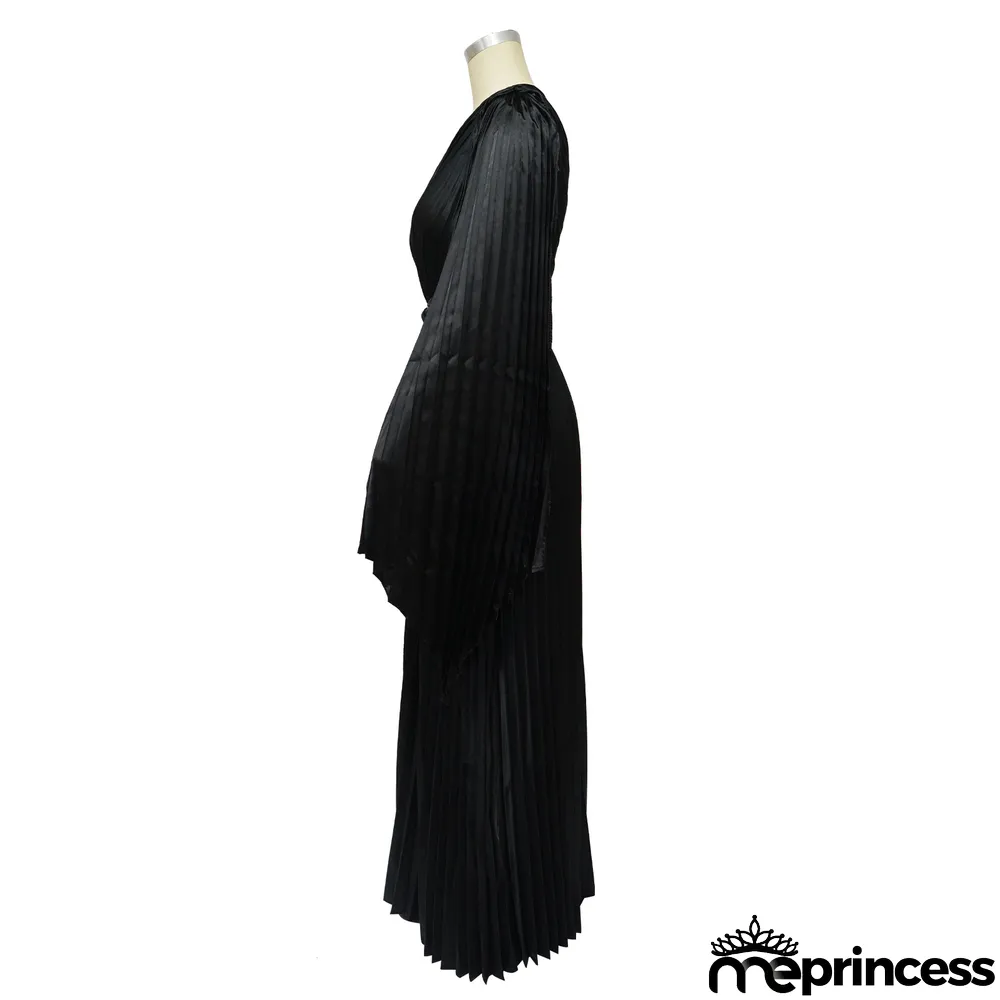 Fashion Women's One Shoulder Pleated Slash Shoulder Slim Waist Dress