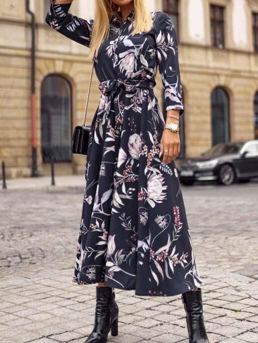 Women Half Sleeve V-neck Solid Color Dress