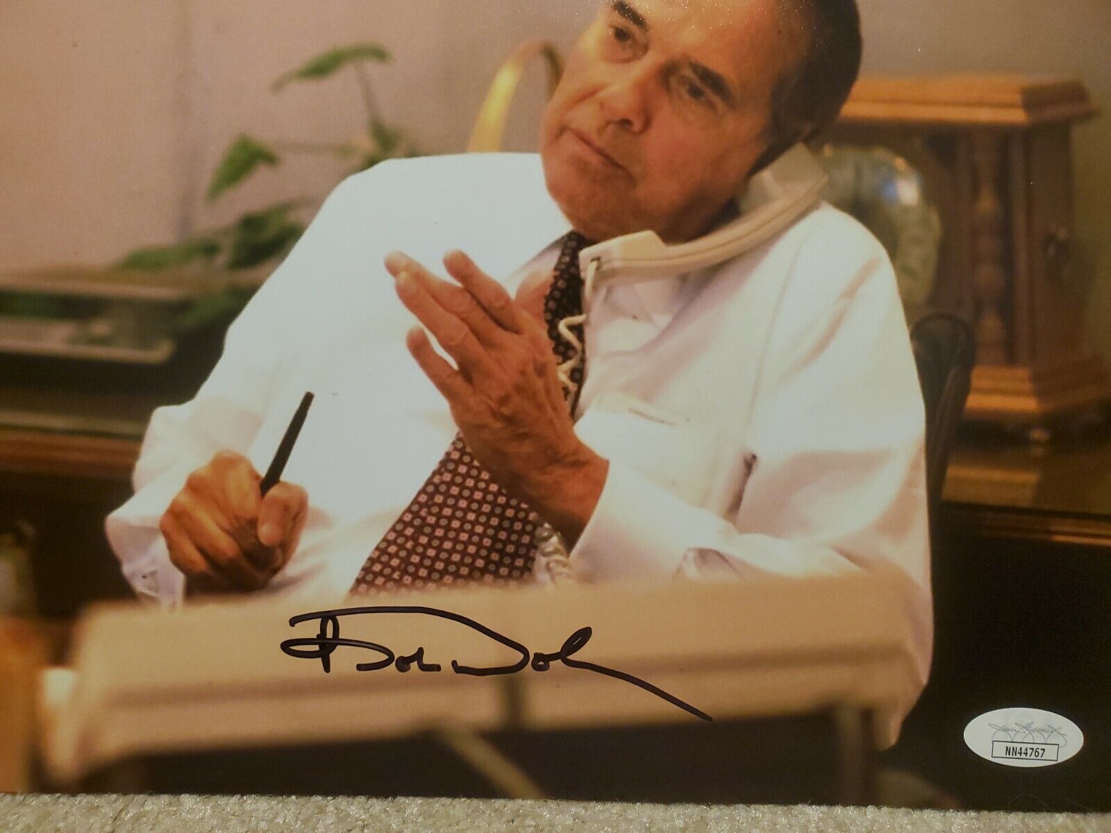 Bob Dole autographed signed 8x10 Photo Poster painting JSA NN44767 President USA Rare