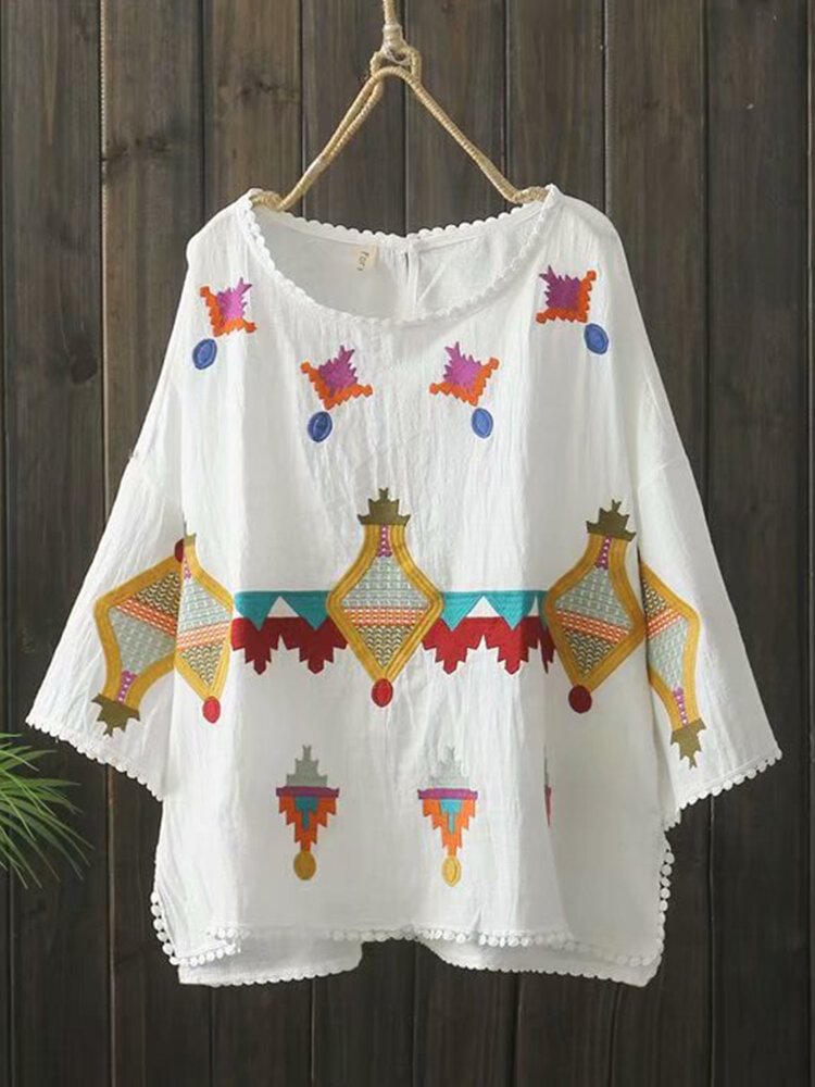 Ethnic Embroidery Laced Short Sleeve Vintage Blouse P1516447