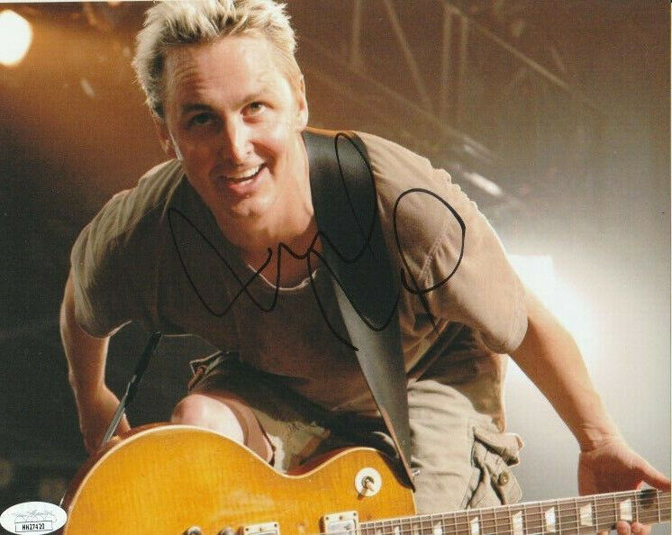 GUITAR LEGEND MIKE McCREADY SIGNED PEARL JAM 8x10 Photo Poster painting! Autograph JSA COA