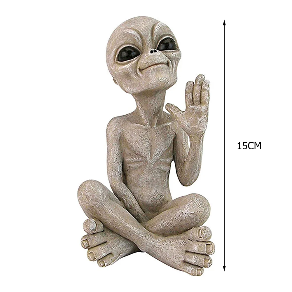 Resin Outer Space Alien Statue Outdoor Garden Figurine Alien Martians Decor