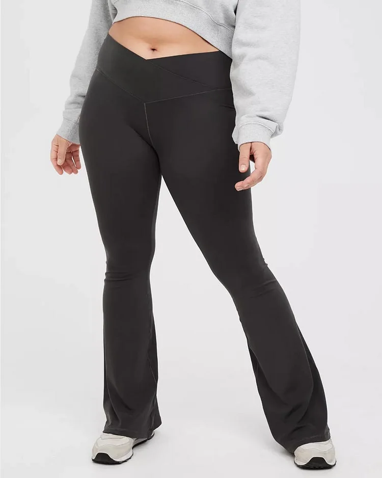 Flared Yoga Pants With Crossed Belt