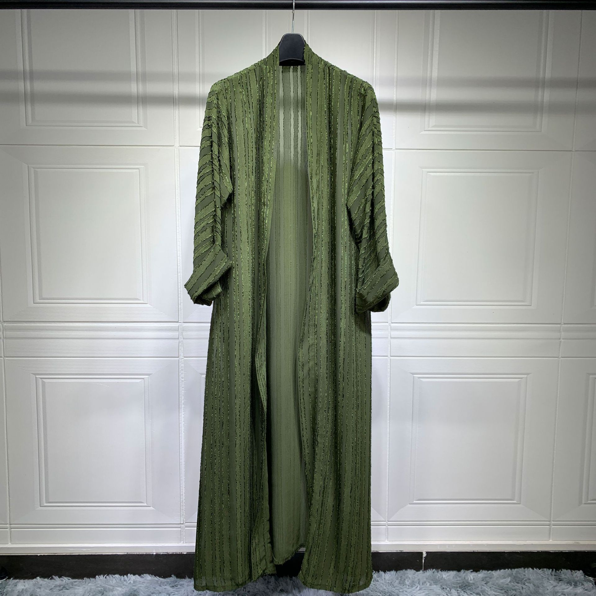 Mature Women Ethnic Retro Cardigan Top Fashion Knitted Jacket Arabian Saudi Style