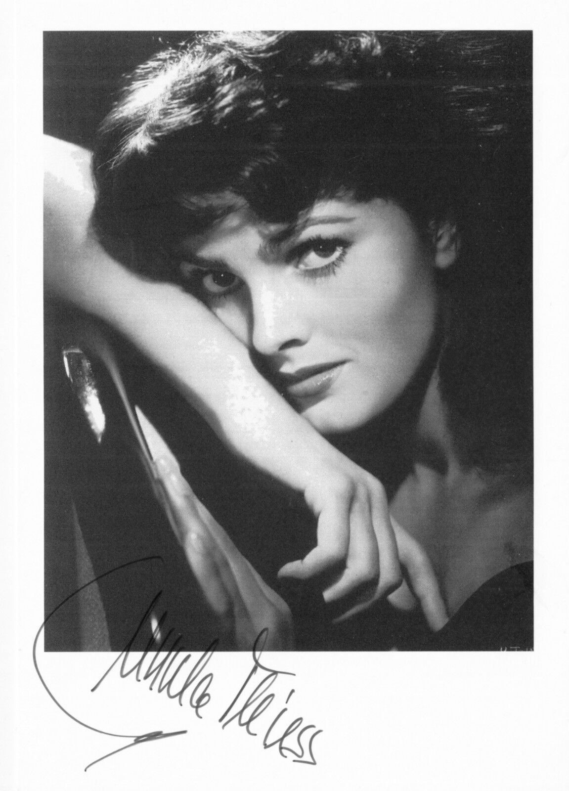 URSULA THIESS hand-signed GORGEOUS B/W CLOSEUP PORTRAIT w/ lifetime UACC RD COA