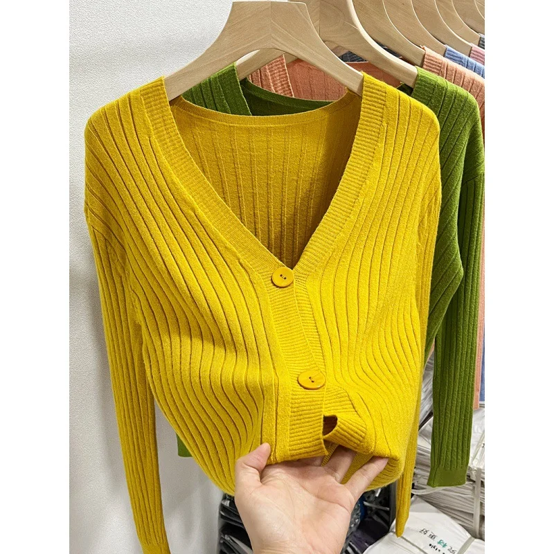Uveng Uveng Knitted V-Necked Cardigan Trend New Thin Shirt Sweater Coat Short Top Female