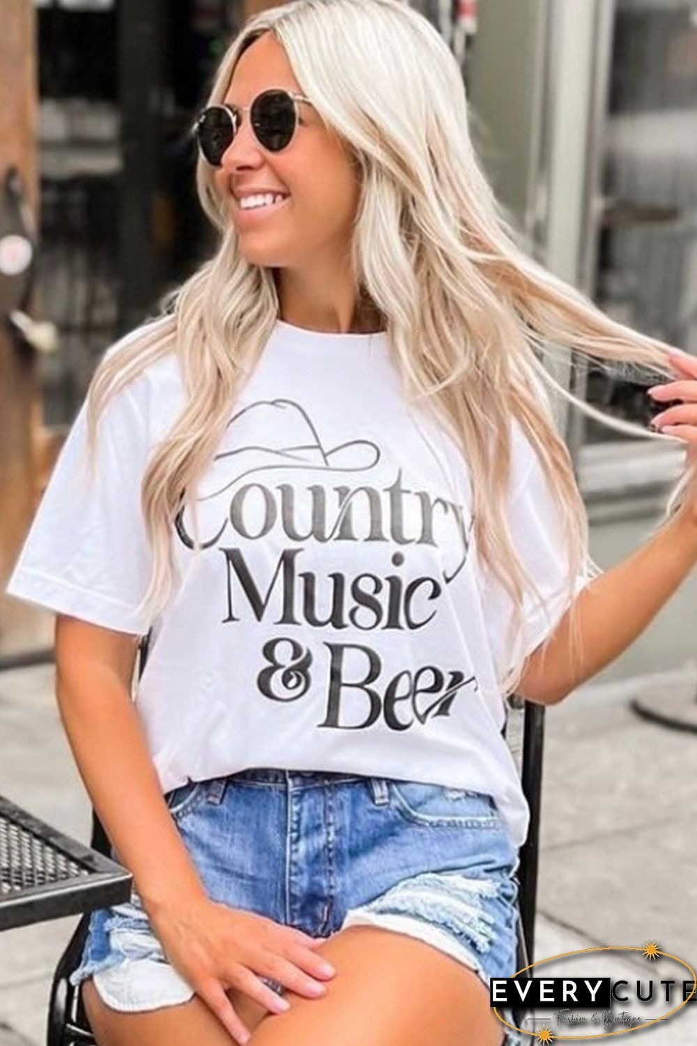 White Country Music & Beer Graphic Print Short Sleeve T Shirt