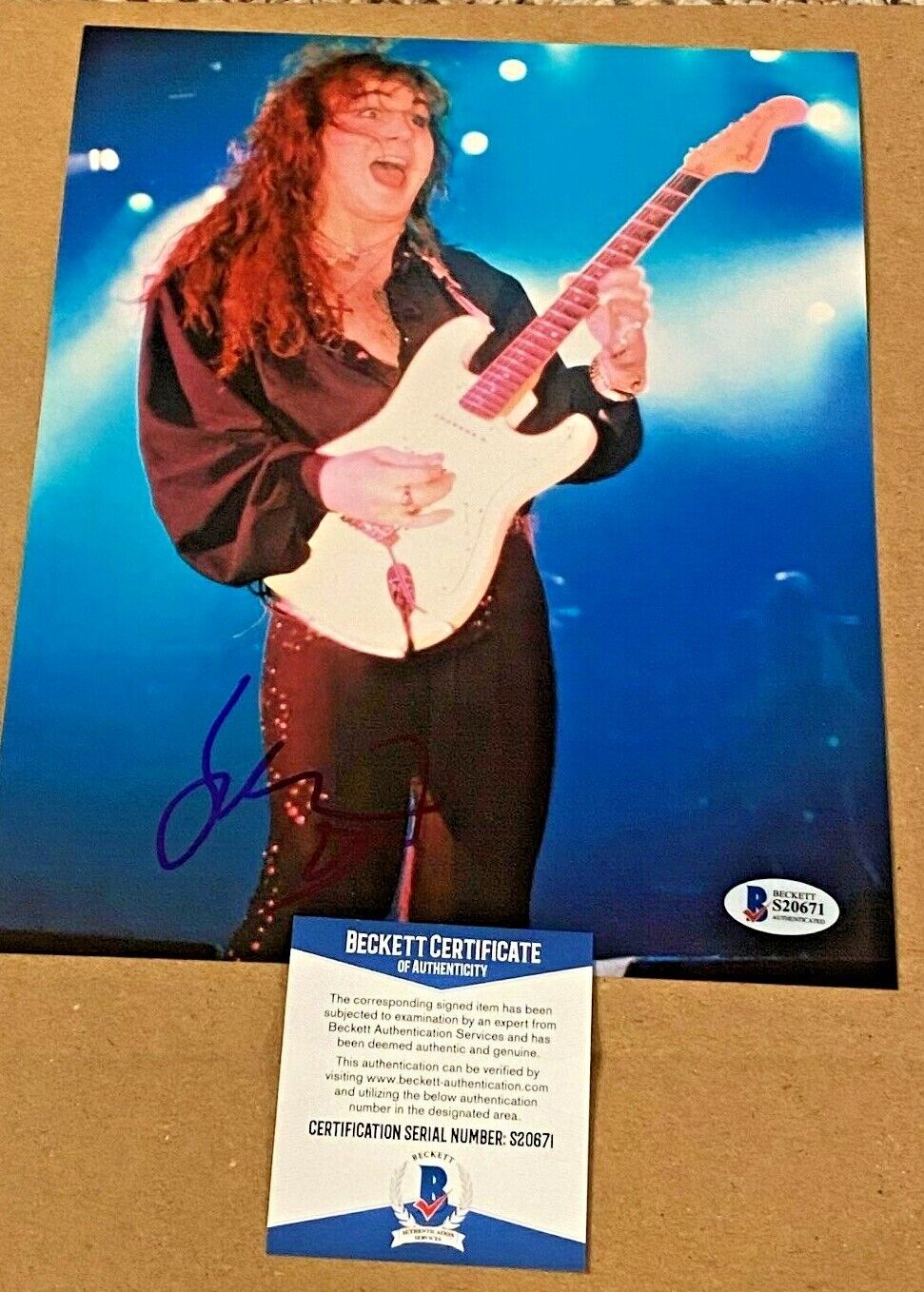 YNGWIE MALMSTEEN SIGNED 8X10 MUSIC Photo Poster painting BECKETT CERTIFIED