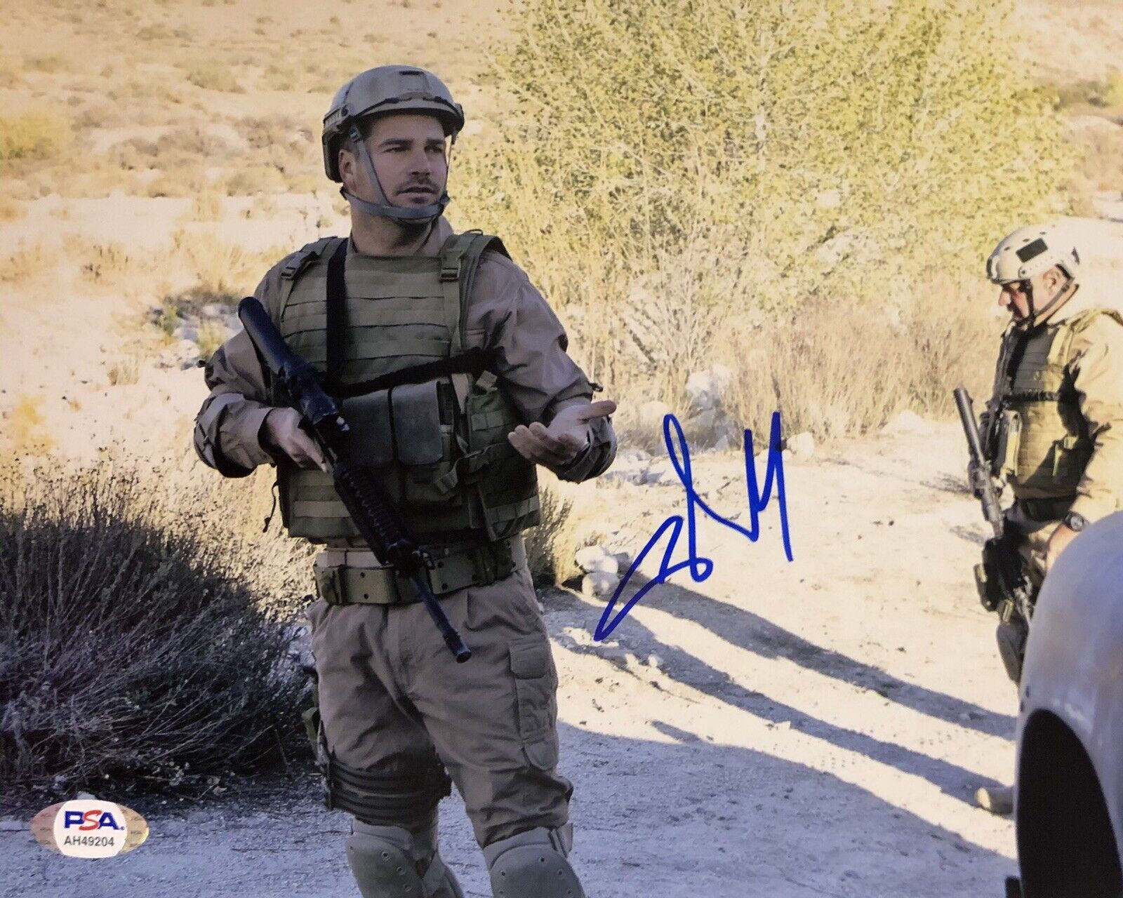 Chris O'Donnell Signed Autographed 8x10 Photo Poster painting NCIS Batsman Robin Psa/Dna