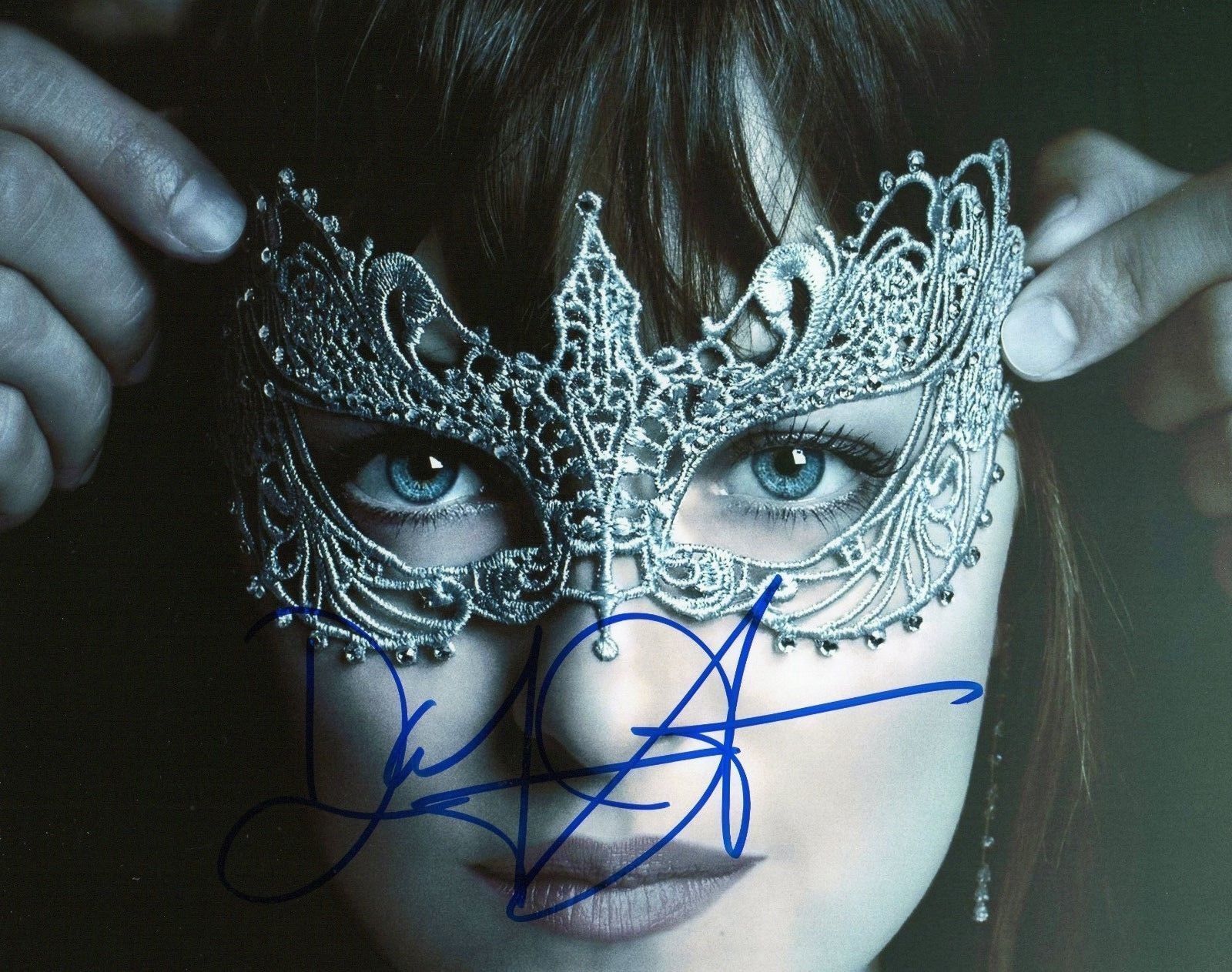 DAKOTA JOHNSON AUTOGRAPHED SIGNED A4 PP POSTER Photo Poster painting PRINT 1