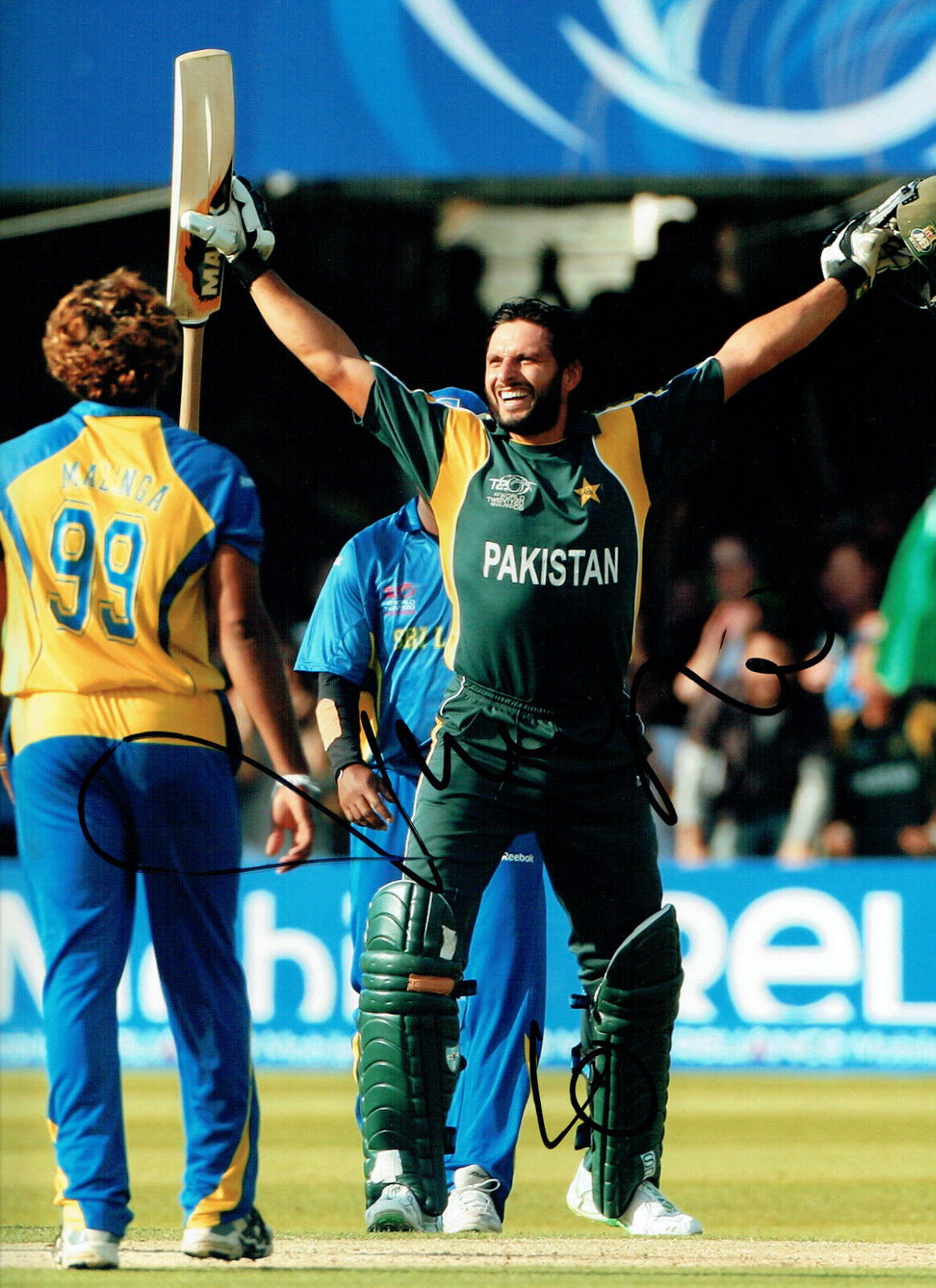 Shahid AFRIDI Signed Autograph 16x12 Pakistan Cricket Legend Photo Poster painting AFTAL COA