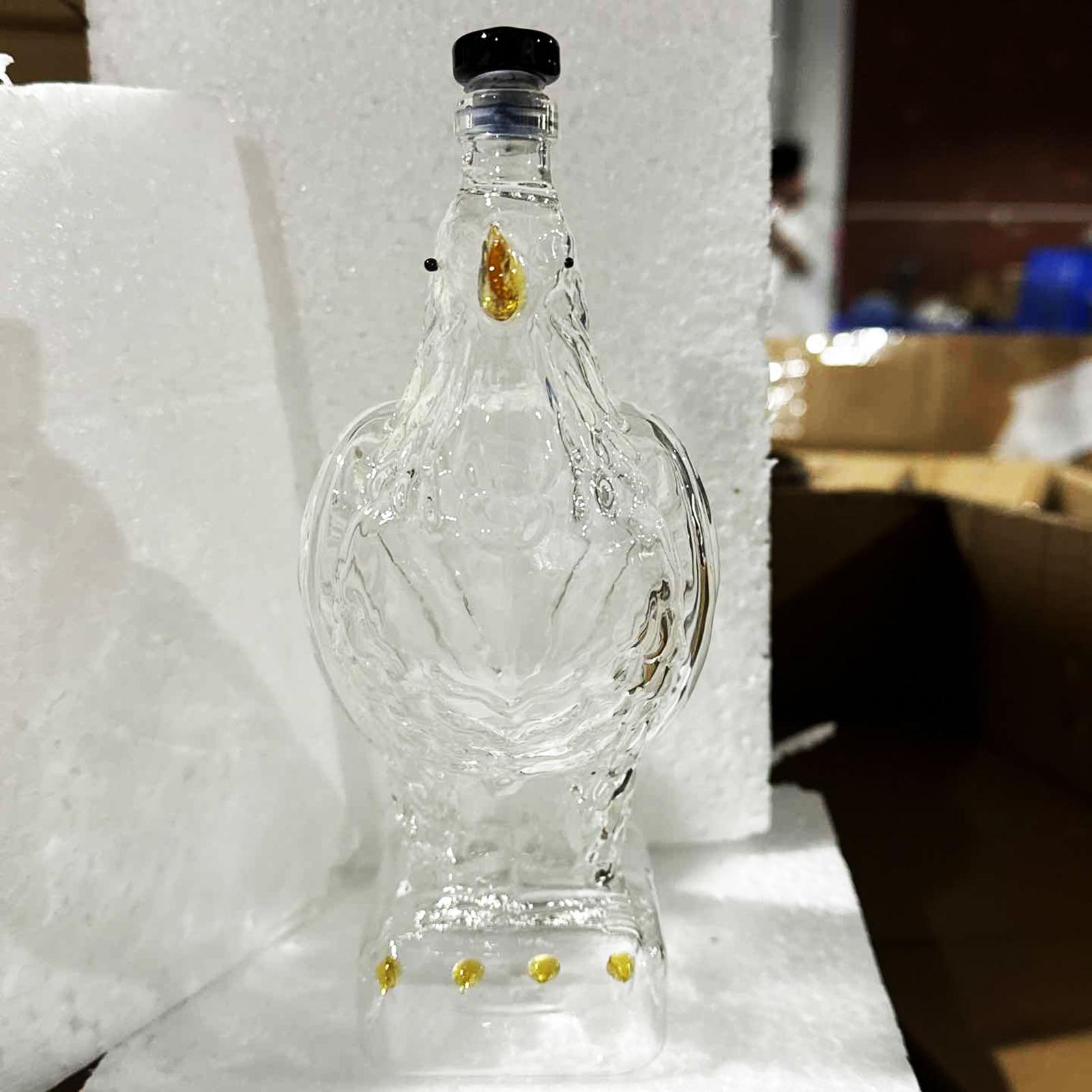 Tegooe Novelty Crystal Eagle Whiskey Decanter - 350ml Glass Spirit Bottle