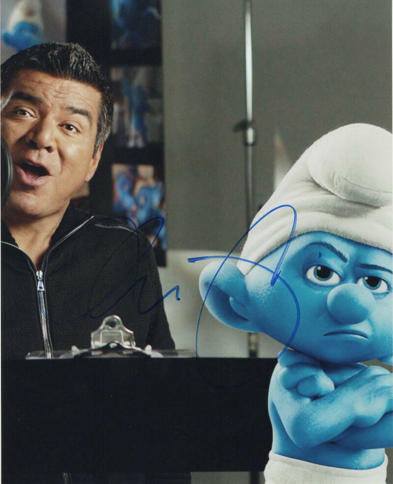 GEORGE LOPEZ SIGNED AUTOGRAPH 8X10 Photo Poster painting - THE SMURFS, RIO, VALENTINE'S DAY, 2