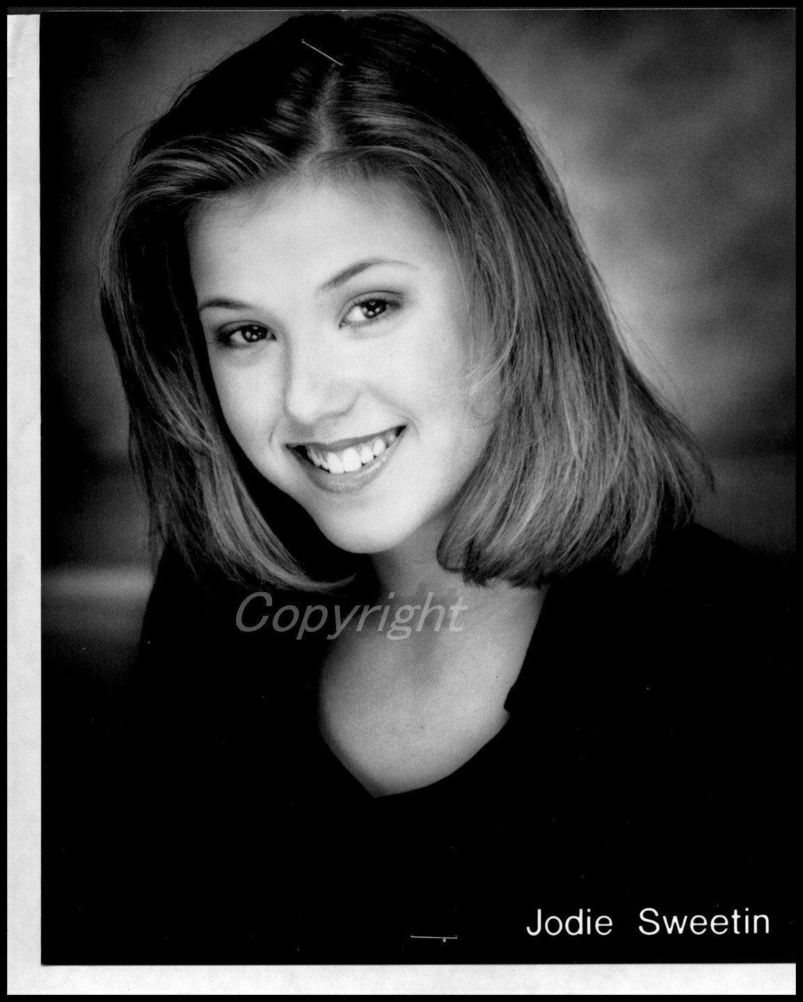 Jodie Sweetin - 8x10 Headshot Photo Poster painting w/resume - FULL HOUSE