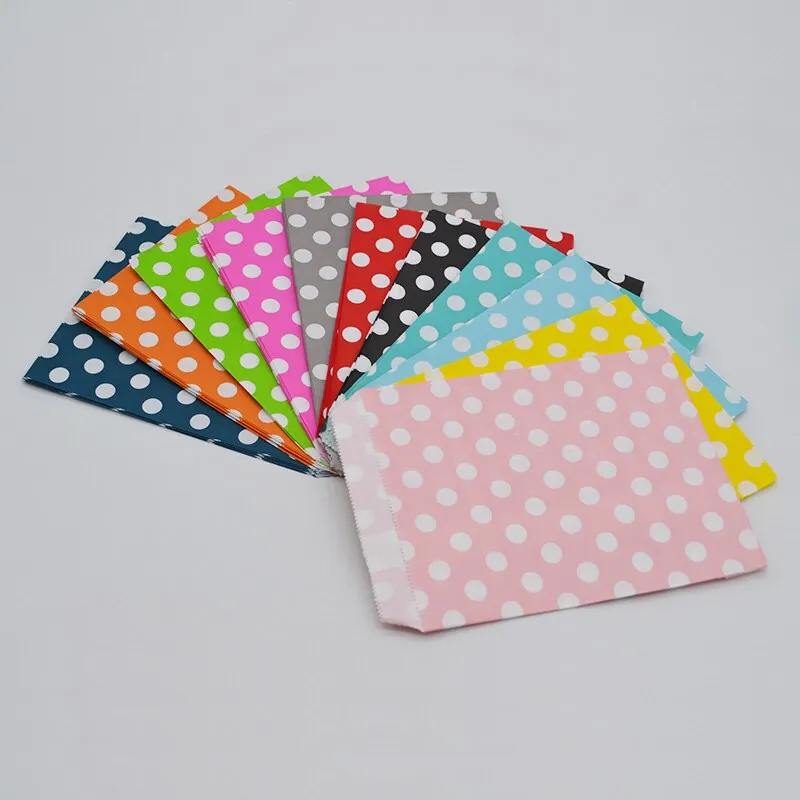25pcs/lot 13*18cm Dot Paper Bag Candy Cookies Cupcake Bags Kids Birthday Party Foods Packaging Supplies Wedding Decoration