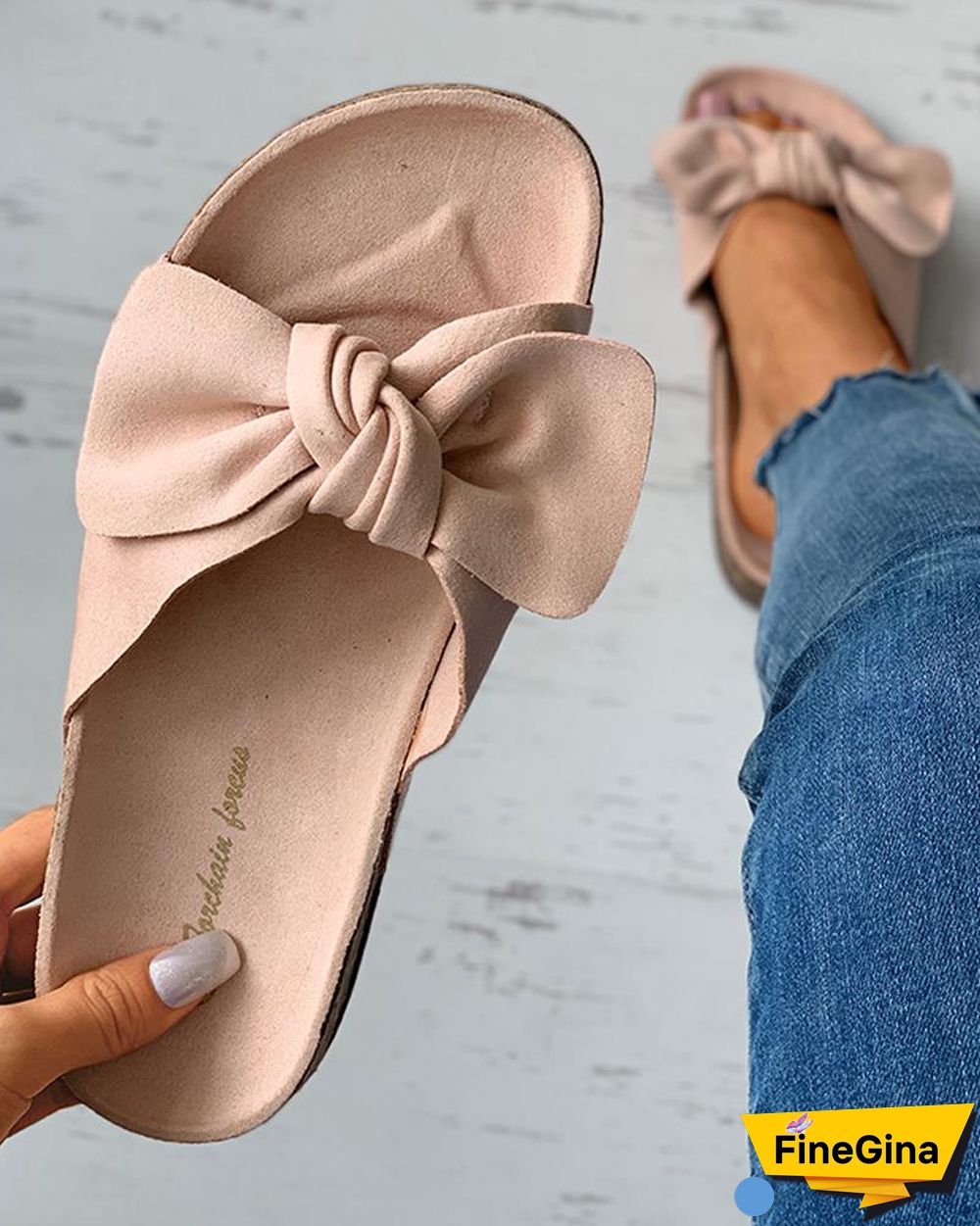 Bowknot Decor Open Toe Flat Sandals