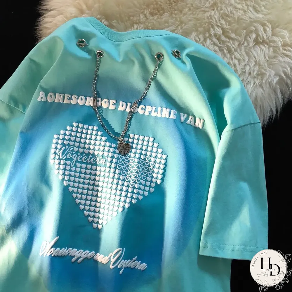 Unisex Heart Oversized T-Shirt