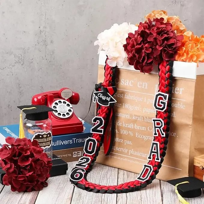 Personalized Graduation Leis Class of 2026 Grad Ribbon Double Braided Necklace with Graduation Cap 2026 GRAD Patches Handmade Leis Grad Gifts for Graduates Senior College Students Daughter Son Friends Couples for Graduation Ceremony Party Celebration