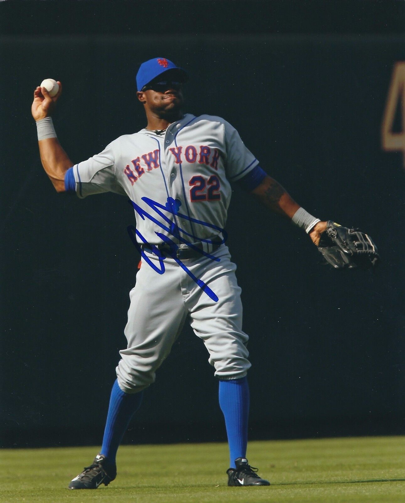 Autographed ERIC YOUNG JR New York Mets 8x10 Photo Poster painting- COA