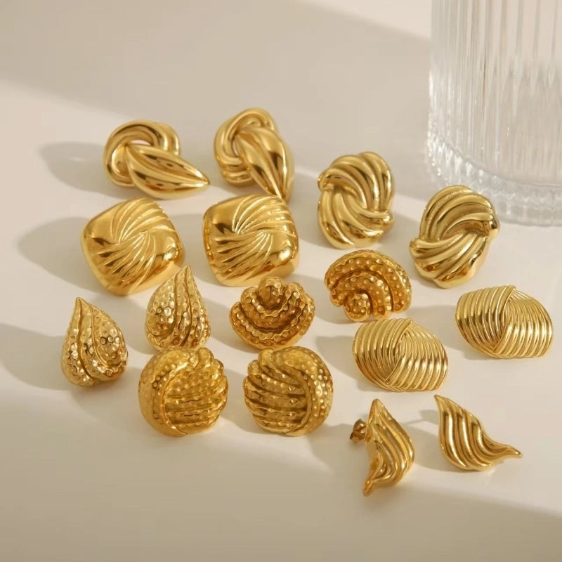 1 Pair Elegant Retro Solid Color Square Water Droplets Flower 304 Stainless Steel 18K Gold Plated Ear Studs