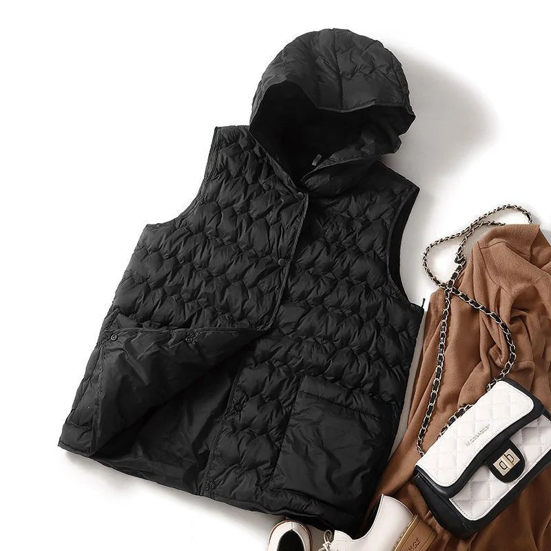 Toloer 90 White Duck Down Light Down Inside The Female 2024 Autumn / Winter New Fashion Hat Wavy Grain Casual Thermal Vest-Outfit Ideas